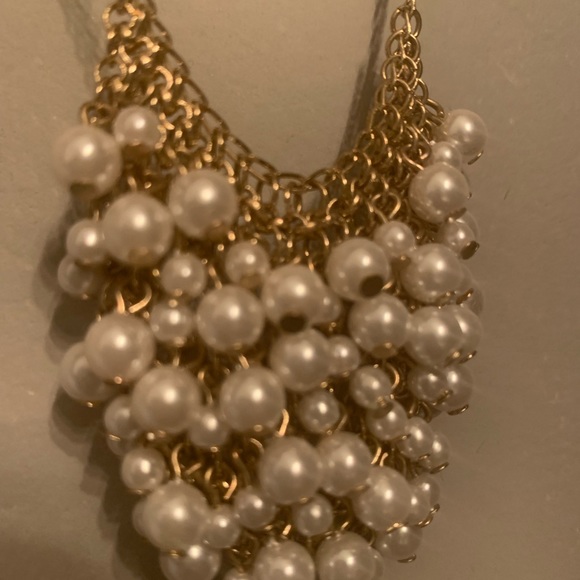 Gold & Pearl Cascading J Crew Necklace - Picture 3 of 5